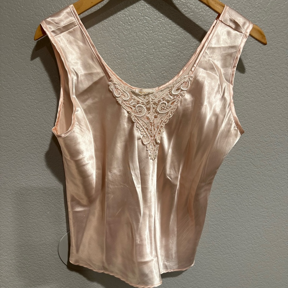 Elegant Pink Satin Blouse - vintage